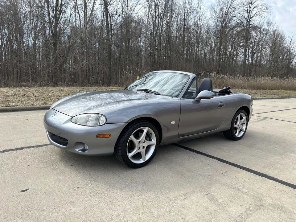 2003 Mazda NB MX-5 Miata - Image 3 of 31