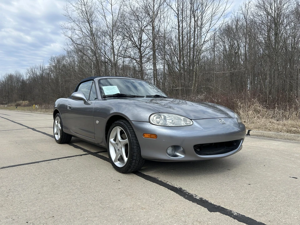 2003 Mazda NB MX-5 Miata - Image 11 of 31