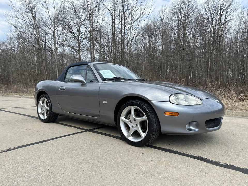2003 Mazda NB MX-5 Miata - Image 9 of 31