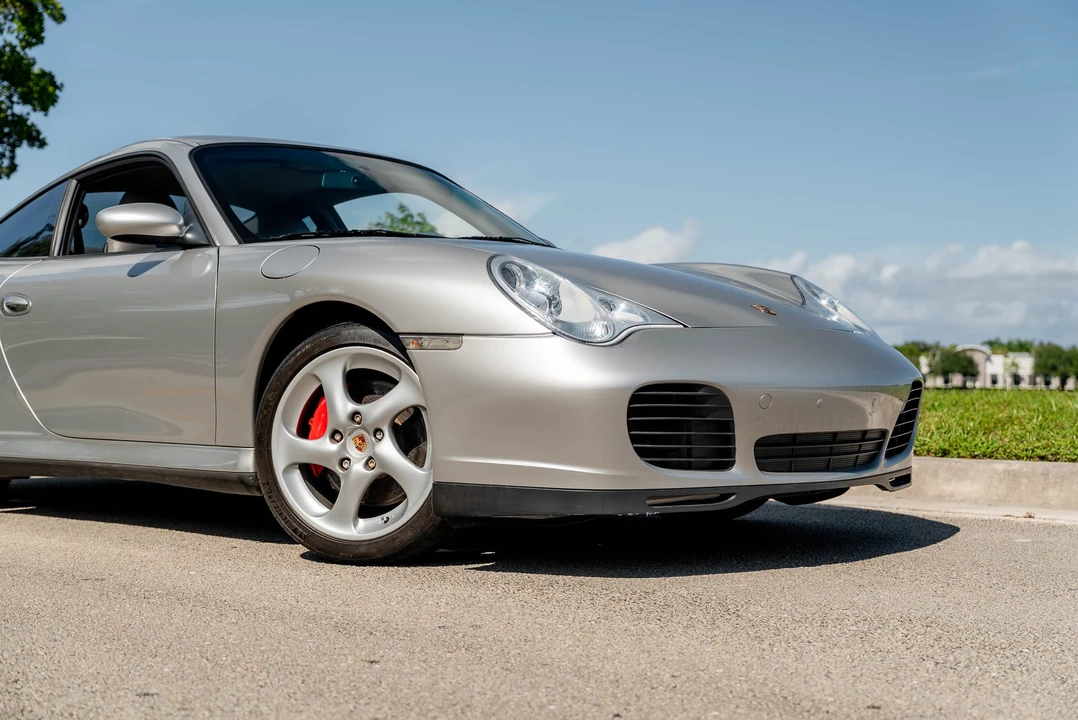 2003 Porsche 996 Carrera 4S - Image 16 of 31