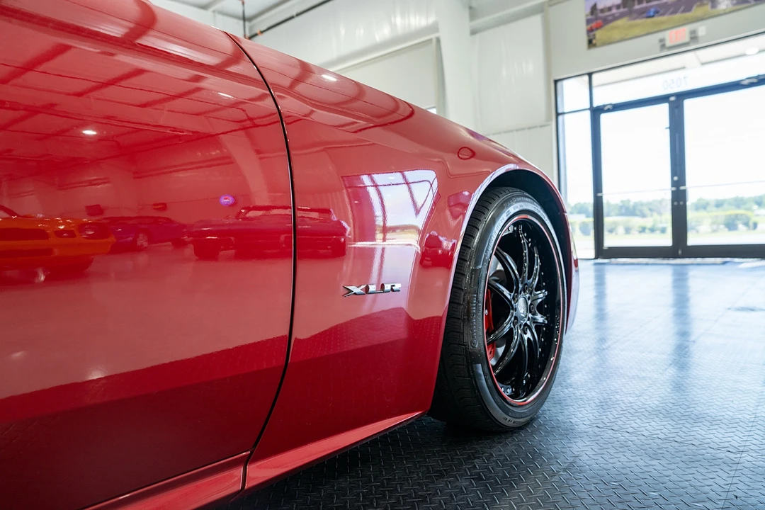 2004 Cadillac XLR - Image 28 of 31