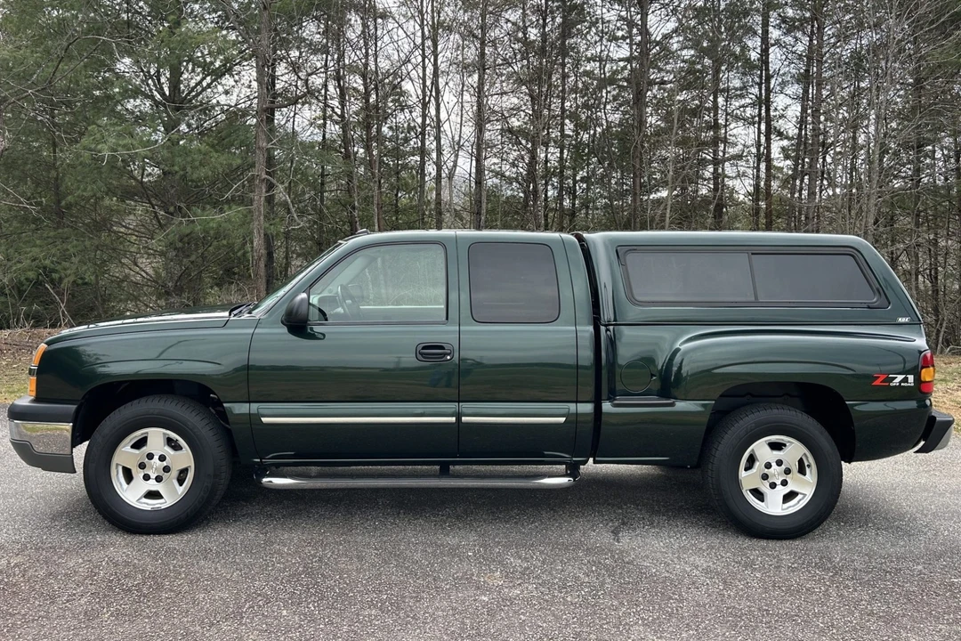 2004 Chevrolet Silverado 1st Gen - Image 3 of 8