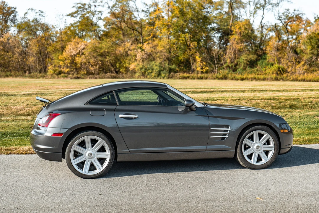2004 Chrysler Crossfire - Image 13 of 31