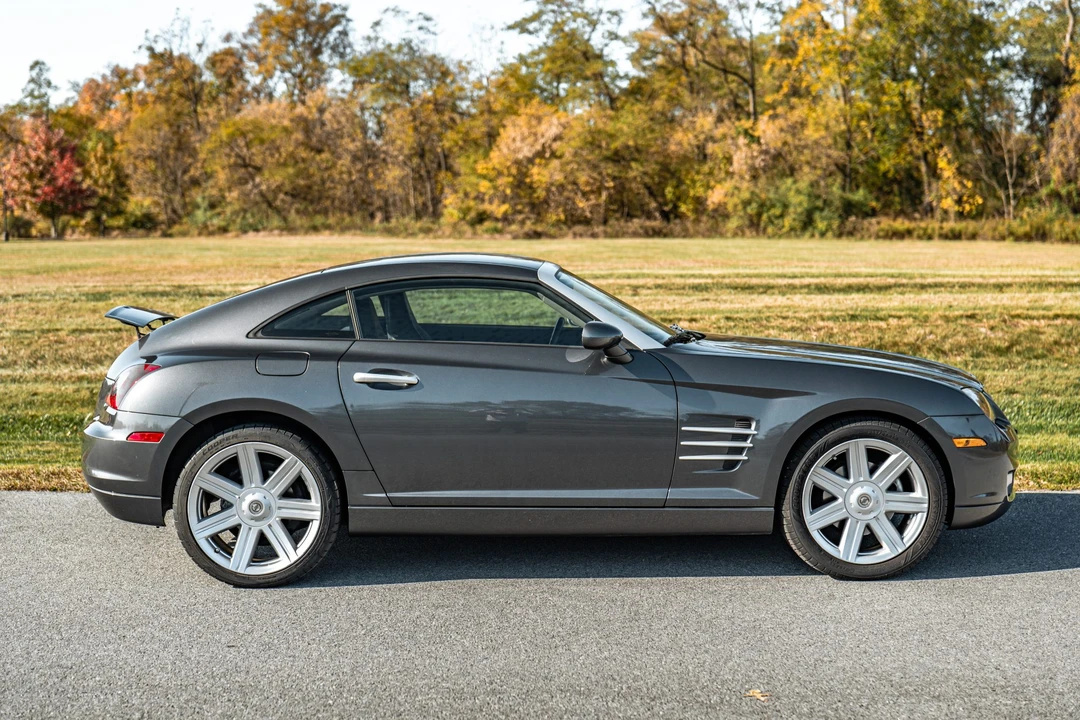 2004 Chrysler Crossfire - Image 9 of 31