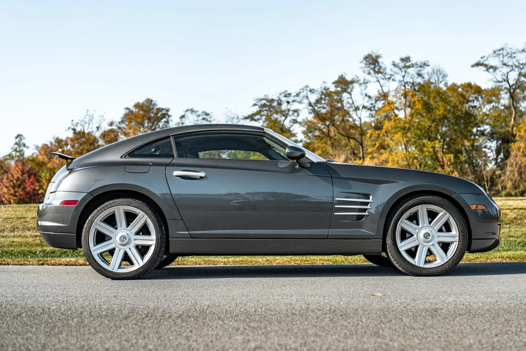 2004 Chrysler Crossfire - Image 8 of 31