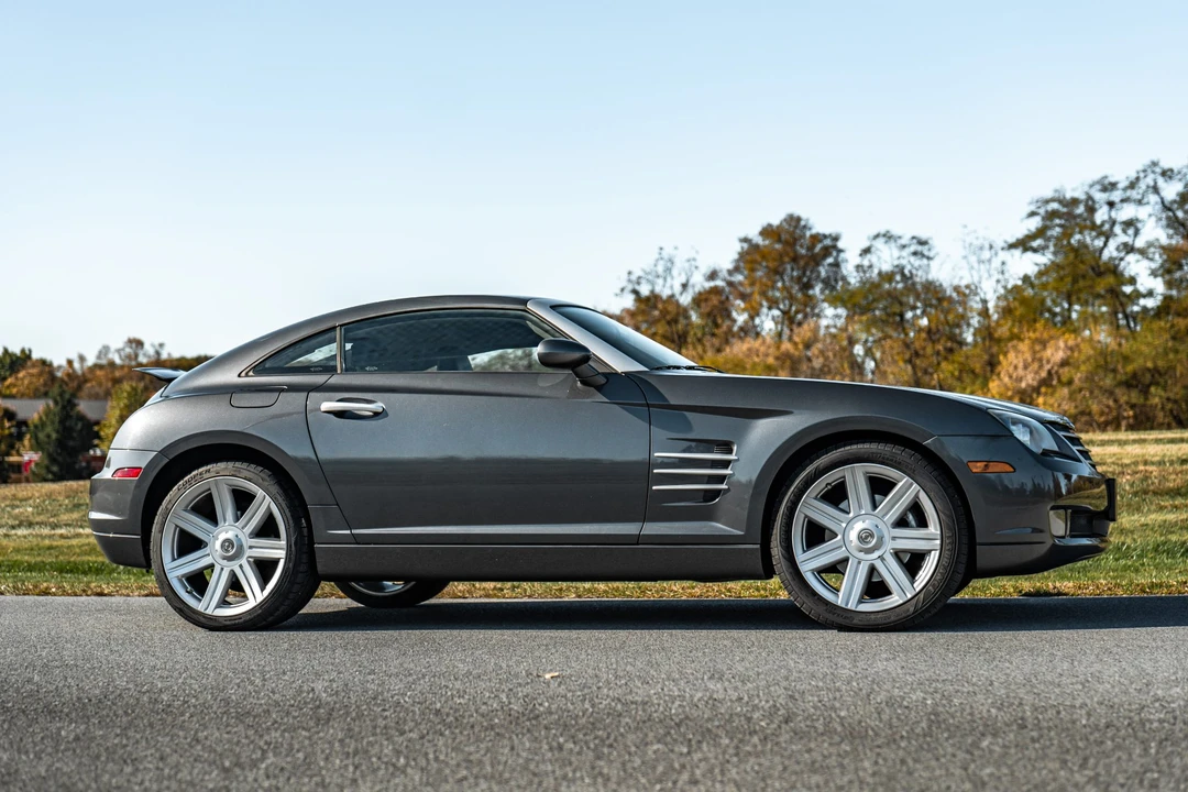 2004 Chrysler Crossfire - Image 7 of 31