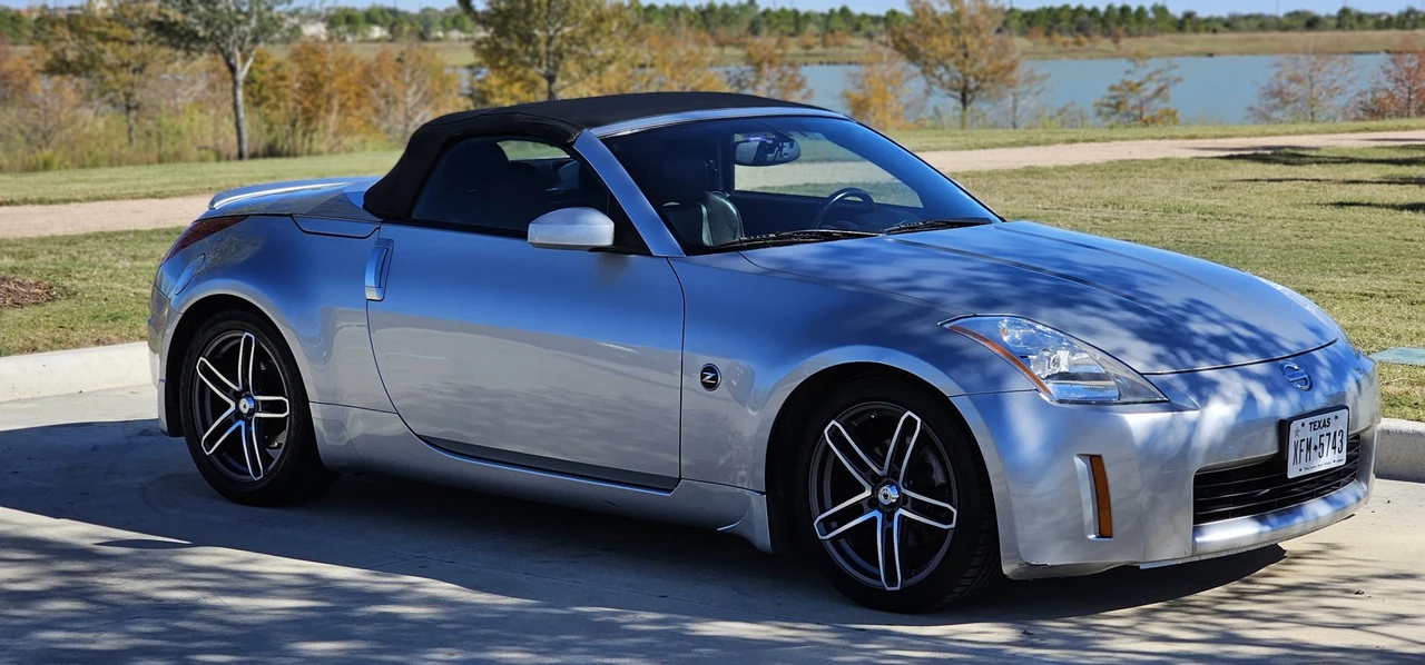 2004 Nissan 350Z 5th Gen - Image 19 of 31
