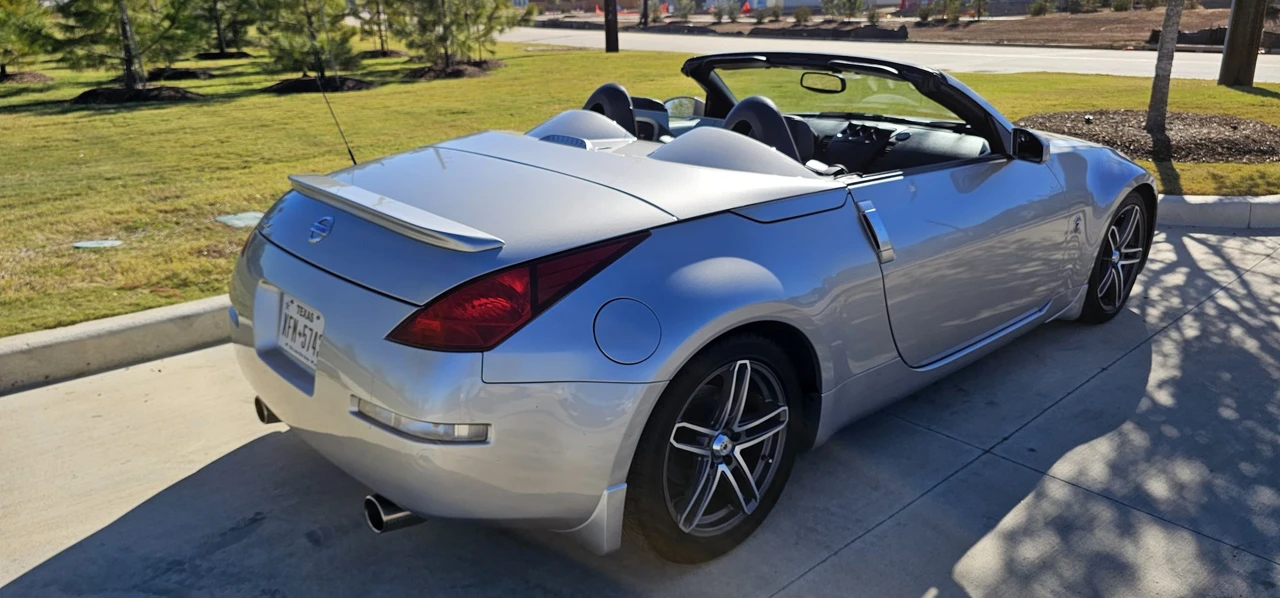 2004 Nissan 350Z 5th Gen - Image 12 of 31