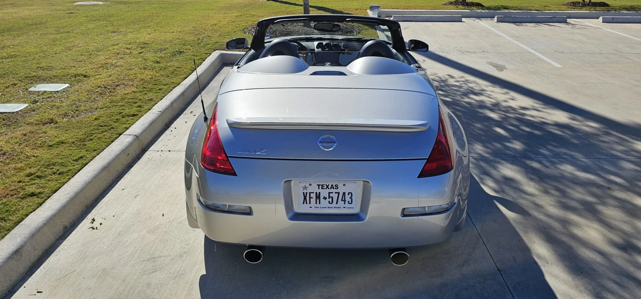 2004 Nissan 350Z 5th Gen - Image 14 of 31