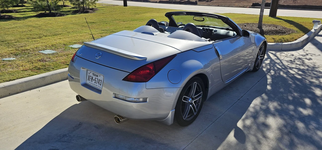 2004 Nissan 350Z 5th Gen - Image 14 of 31