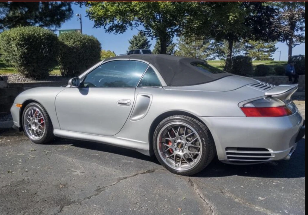 2004 Porsche 996 Turbo - Image 11 of 31