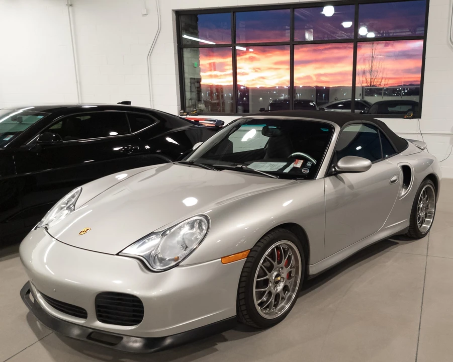 2004 Porsche 996 Turbo - Image 13 of 31