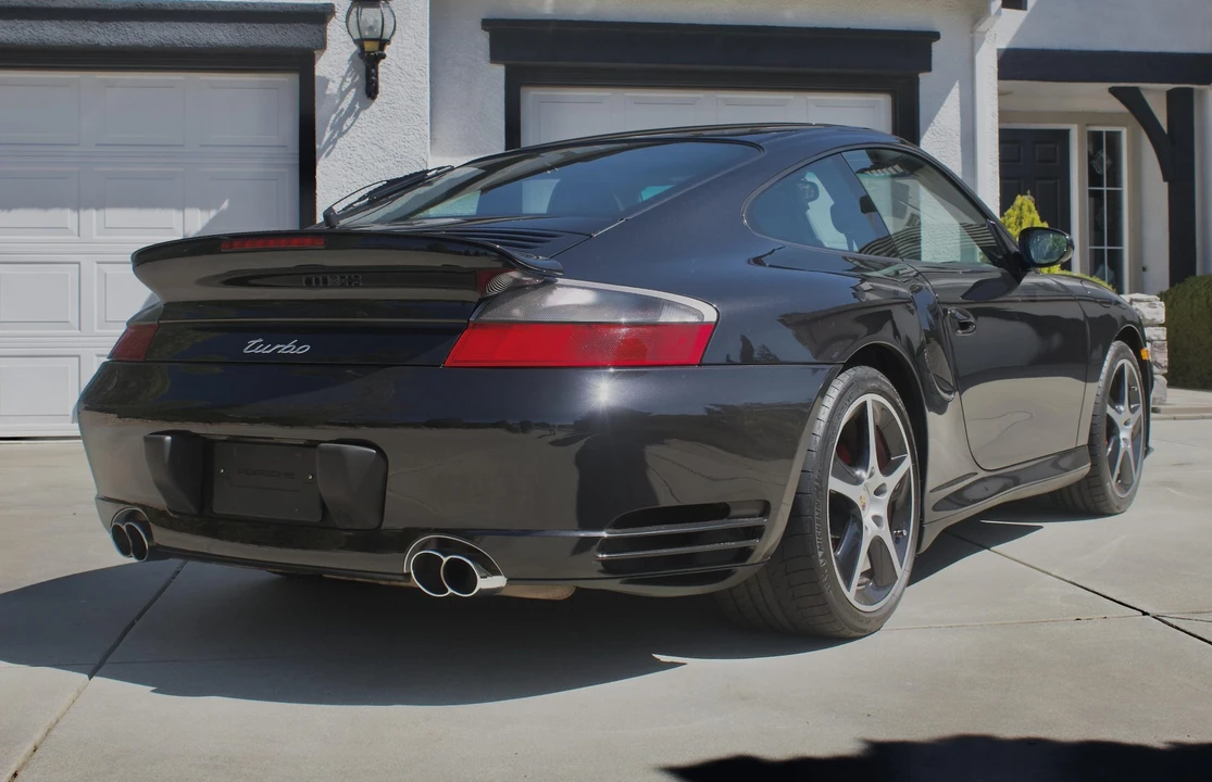 2004 Porsche 996 Turbo - Image 13 of 31