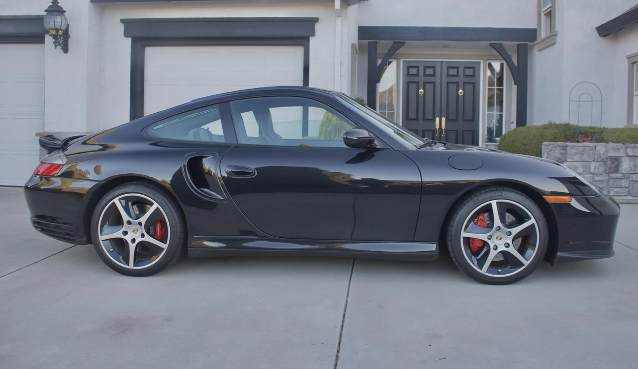 2004 Porsche 996 Turbo - Image 12 of 31