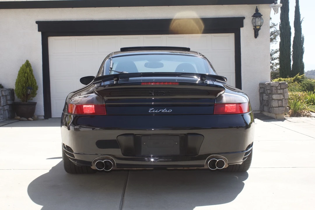 2004 Porsche 996 Turbo - Image 15 of 31