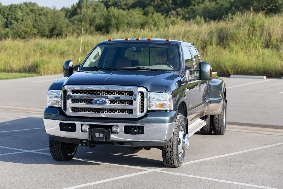 2005 Ford Super Duty 1st Gen - Image 18 of 31