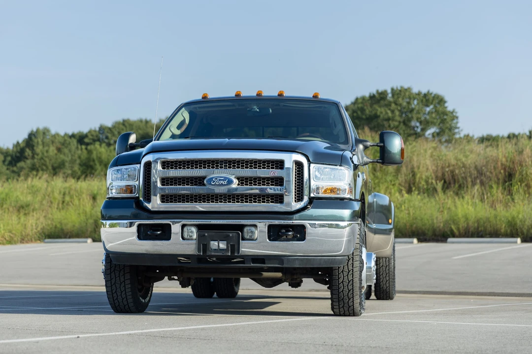 2005 Ford Super Duty 1st Gen - Image 19 of 31