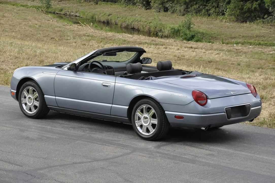 2005 Ford Thunderbird 11th Gen - Image 8 of 31