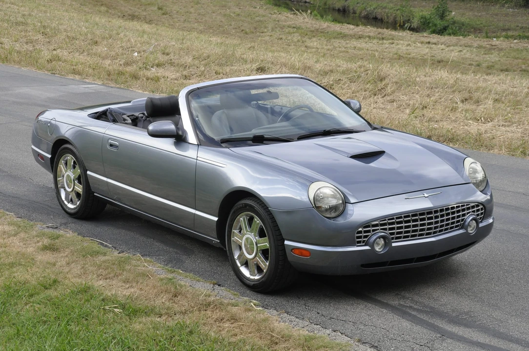 2005 Ford Thunderbird 11th Gen - Image 20 of 31