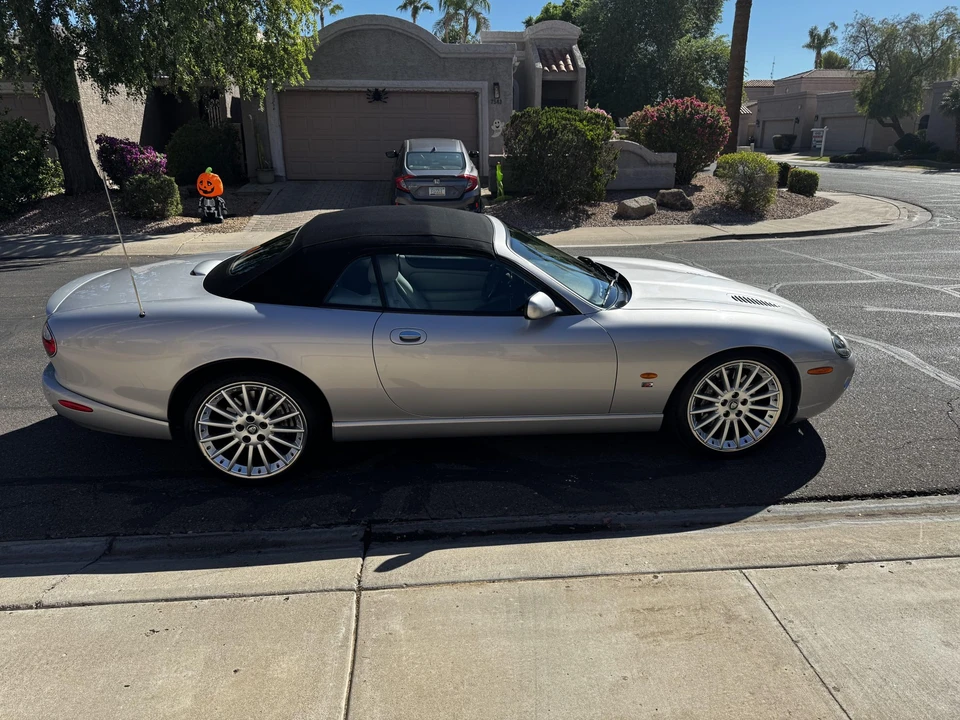2005 Jaguar X100 XKR - Image 9 of 31