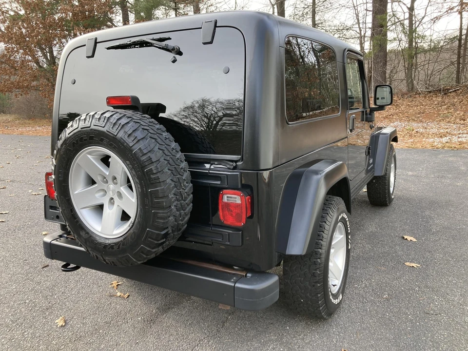 2005 Jeep TJ Wrangler - Image 18 of 31