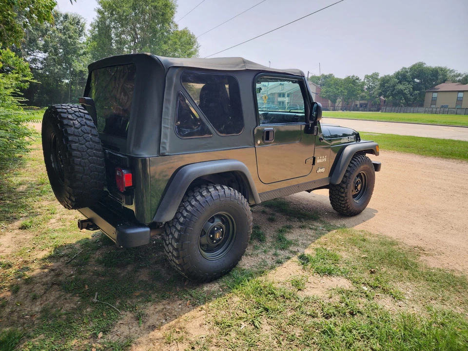2005 Jeep TJ Wrangler - Image 26 of 31