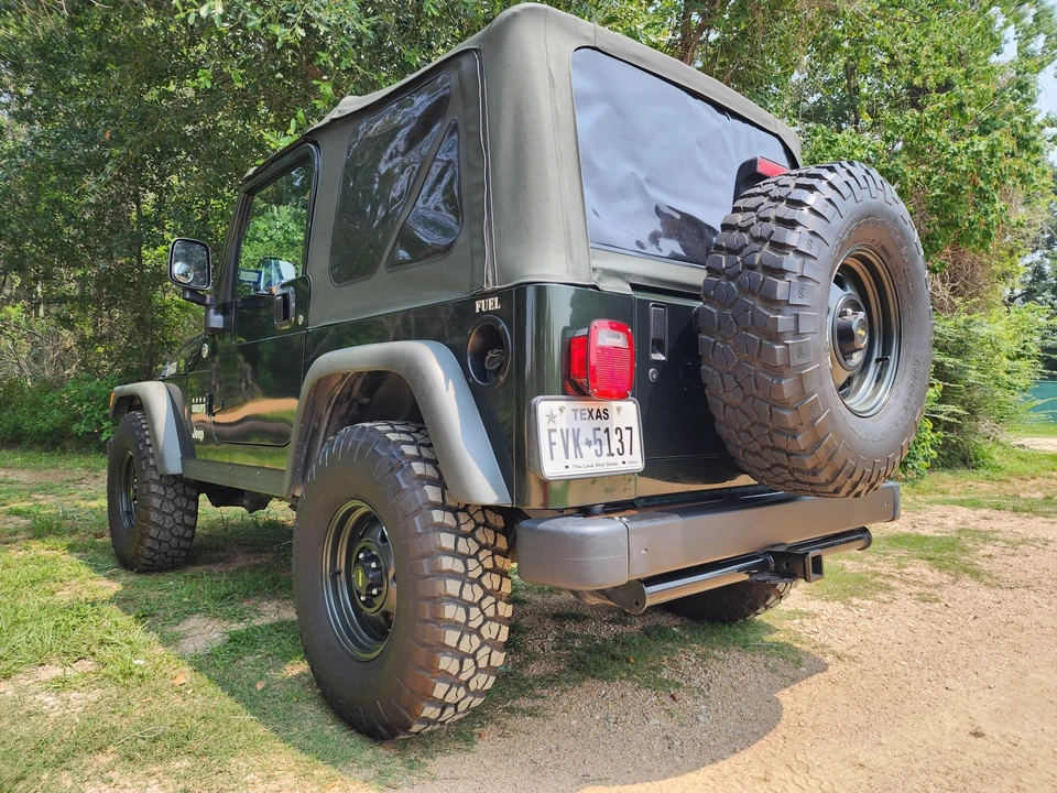 2005 Jeep TJ Wrangler - Image 18 of 31