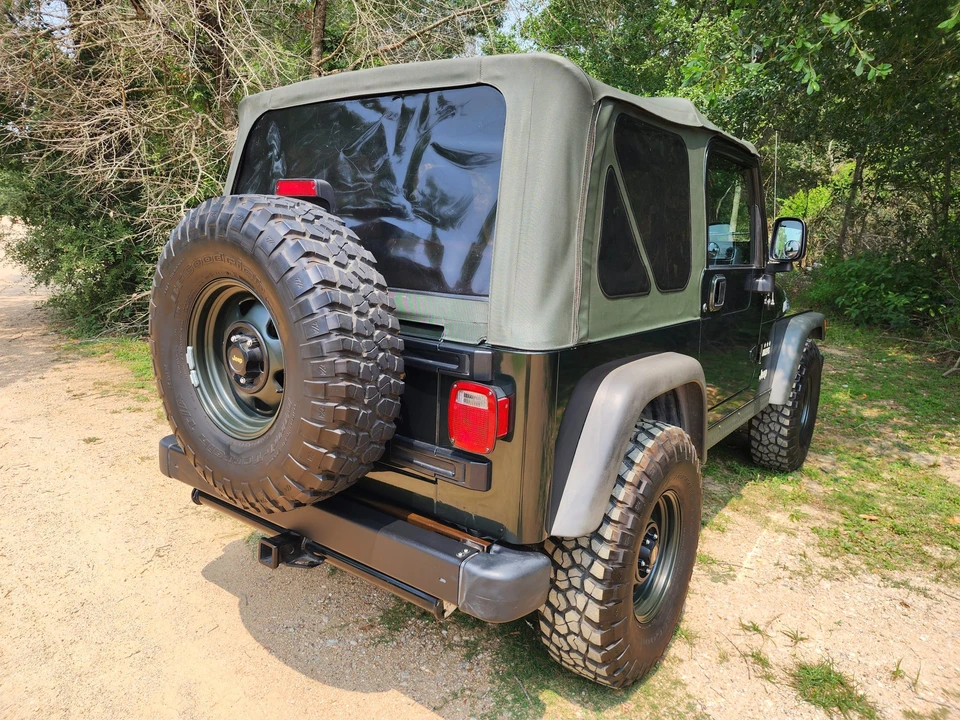 2005 Jeep TJ Wrangler - Image 23 of 31