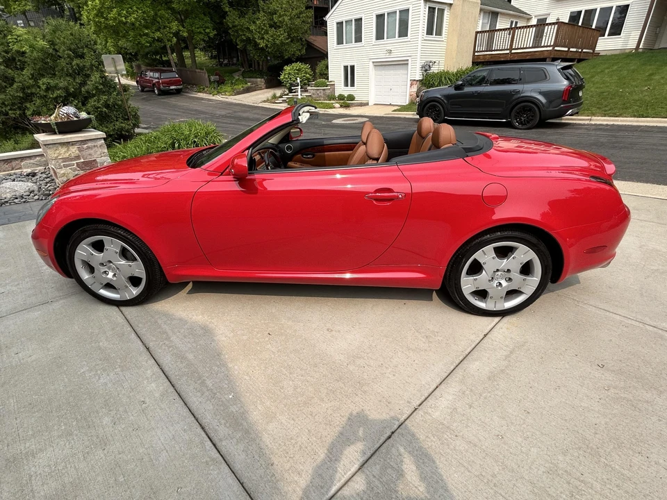 2005 Lexus SC430 - Image 14 of 31