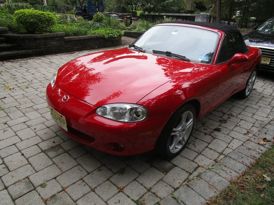 2005 Mazda NB MX-5 Miata - Image 12 of 31