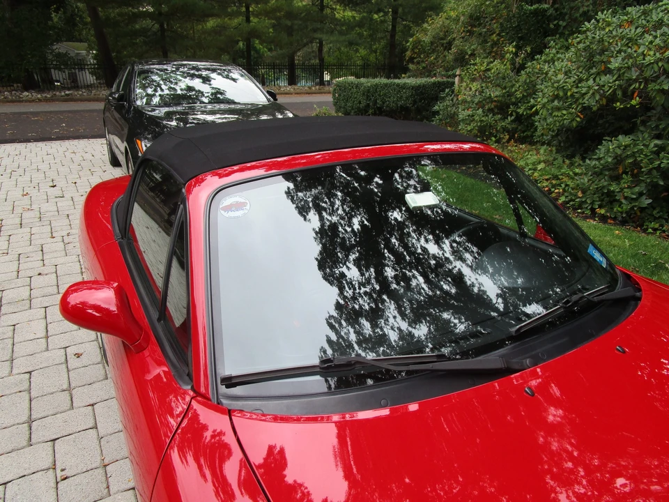 2005 Mazda NB MX-5 Miata - Image 18 of 31