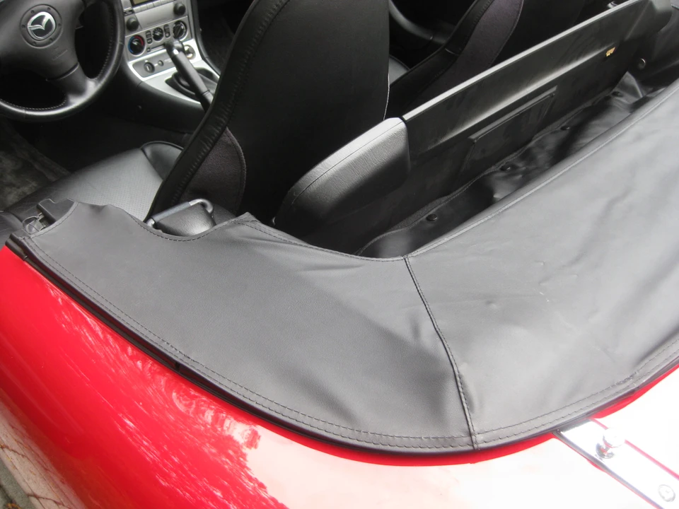 2005 Mazda NB MX-5 Miata - Image 23 of 31