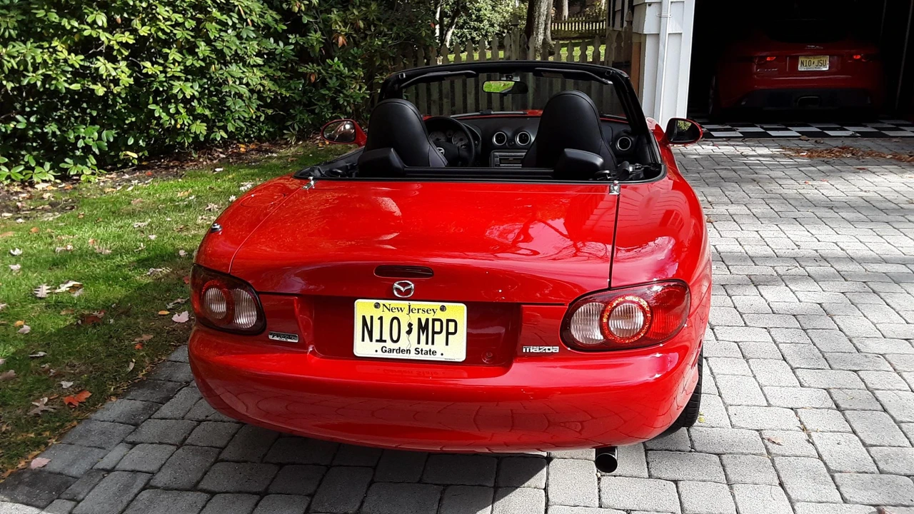 2005 Mazda NB MX-5 Miata - Image 7 of 31