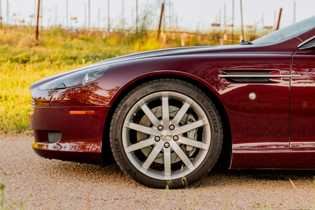 2006 Aston Martin DB9 - Image 18 of 31