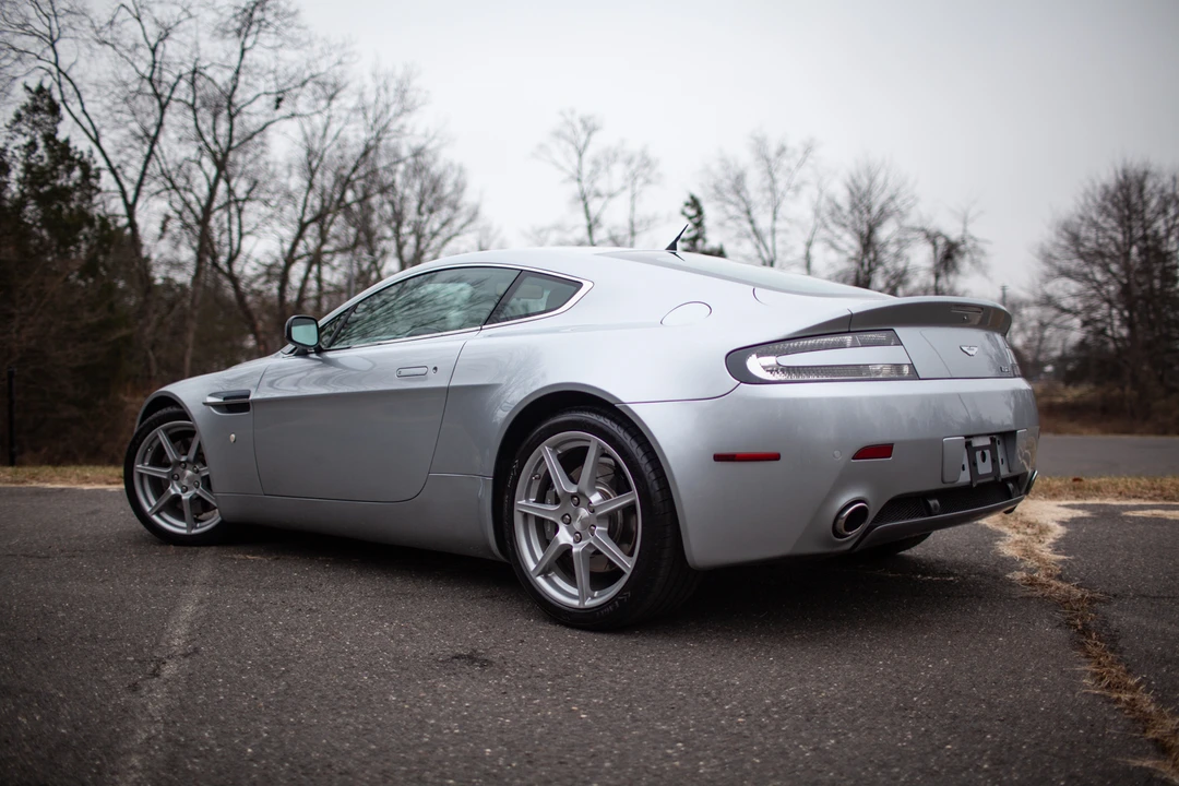 2006 Aston Martin V8 Vantage (2006-2017) - Image 5 of 31