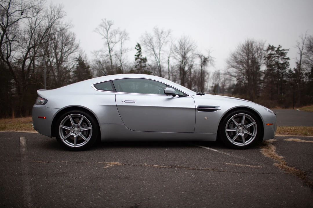 2006 Aston Martin V8 Vantage (2006-2017) - Image 11 of 31