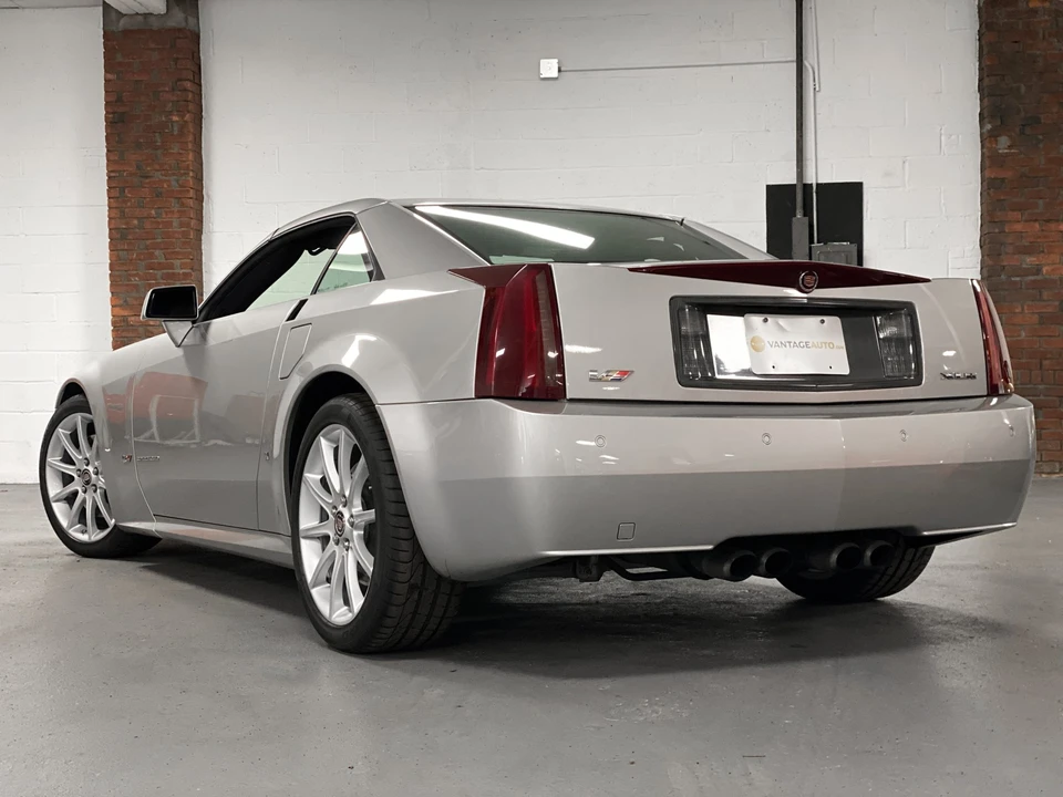 2006 Cadillac XLR-V - Image 5 of 31