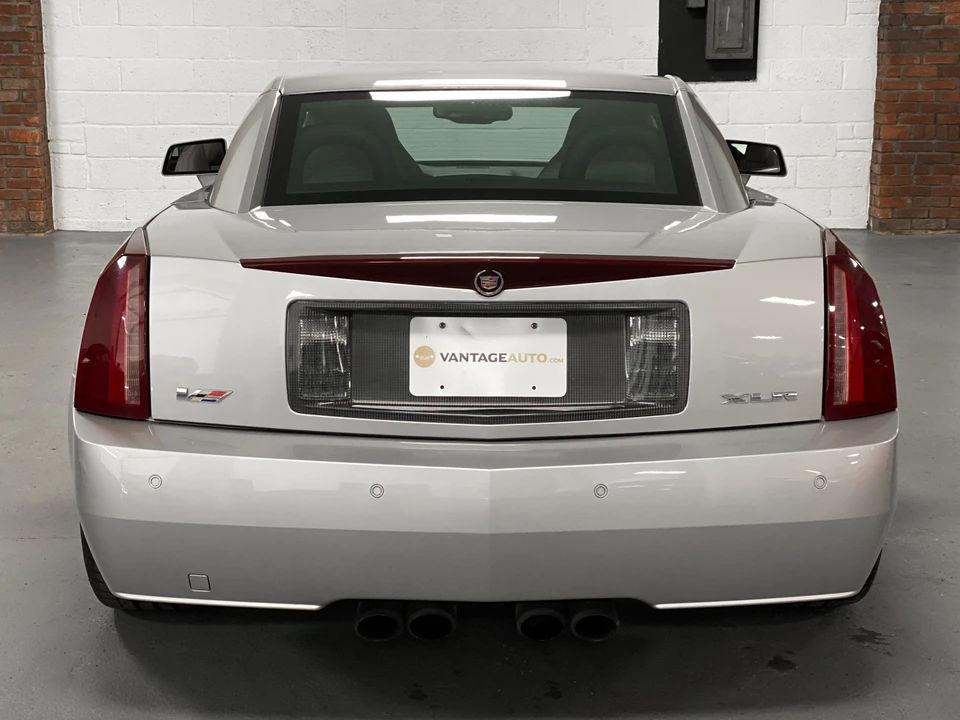 2006 Cadillac XLR-V - Image 7 of 31