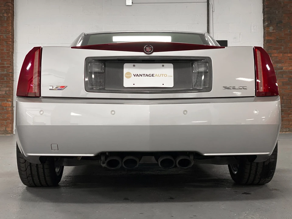 2006 Cadillac XLR-V - Image 8 of 31