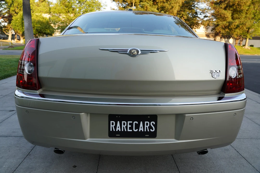 2006 Chrysler 300 (2005-2023) - Image 12 of 31
