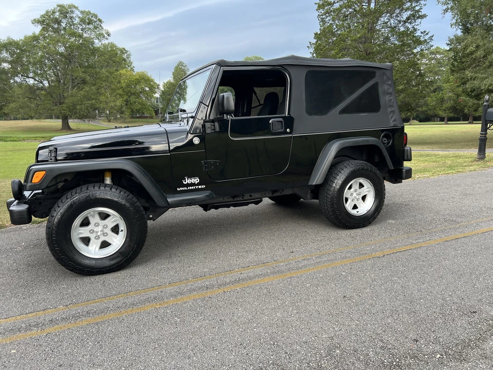 2006 Jeep TJ Wrangler - Image 2 of 31