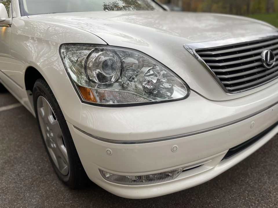 2006 Lexus LS 3rd Gen - Image 18 of 31