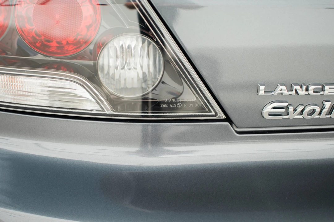 2006 Mitsubishi Lancer Evolution IX 8th Gen - Image 19 of 31