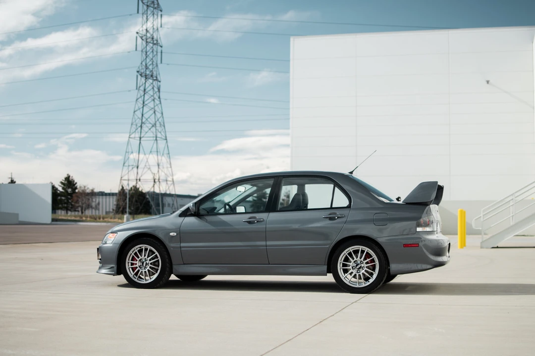 2006 Mitsubishi Lancer Evolution IX 8th Gen - Image 12 of 31