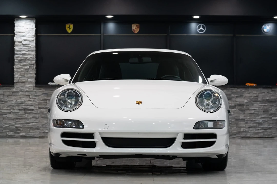 2006 Porsche 997 Carrera 4 - Image 15 of 31