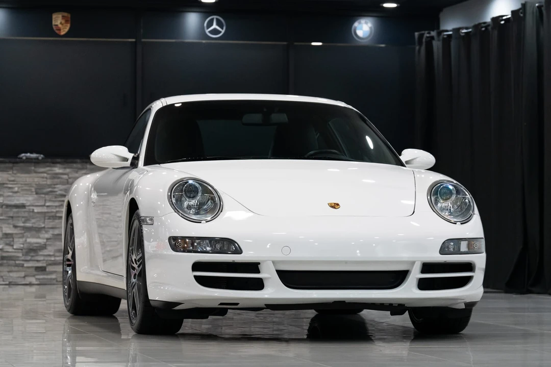 2006 Porsche 997 Carrera 4 - Image 18 of 31