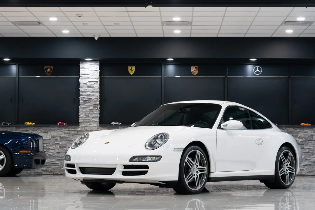 2006 Porsche 997 Carrera 4 - Image 6 of 31