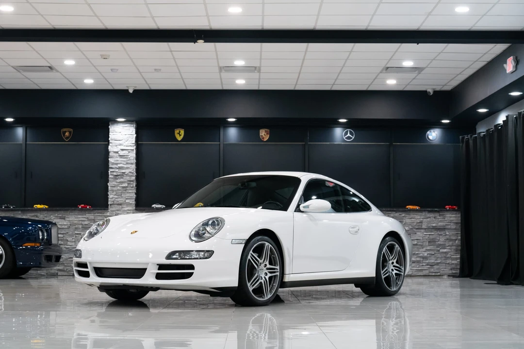 2006 Porsche 997 Carrera 4 - Image 8 of 31