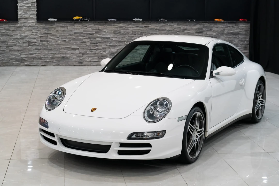 2006 Porsche 997 Carrera 4 - Image 10 of 31