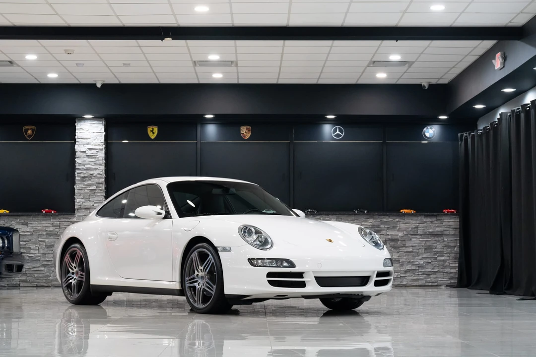 2006 Porsche 997 Carrera 4 - Image 23 of 31